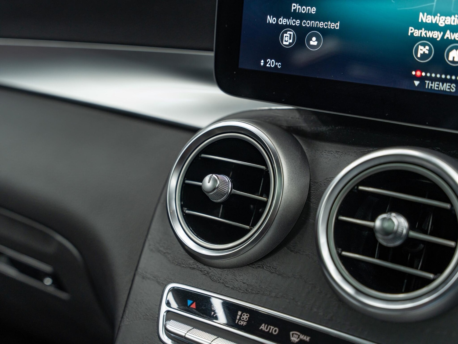 Used Mercedes-Benz GLC for sale - 76996316: Photo 32