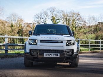 Used Land Rover Defender 90 2021 for sale - 77671254: Photo