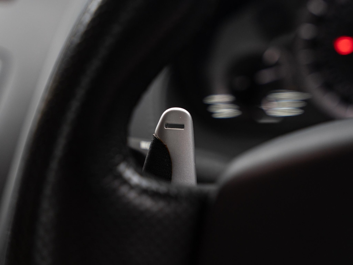 Used Aston Martin Vantage 2015 for sale - 76988644: Photo 48