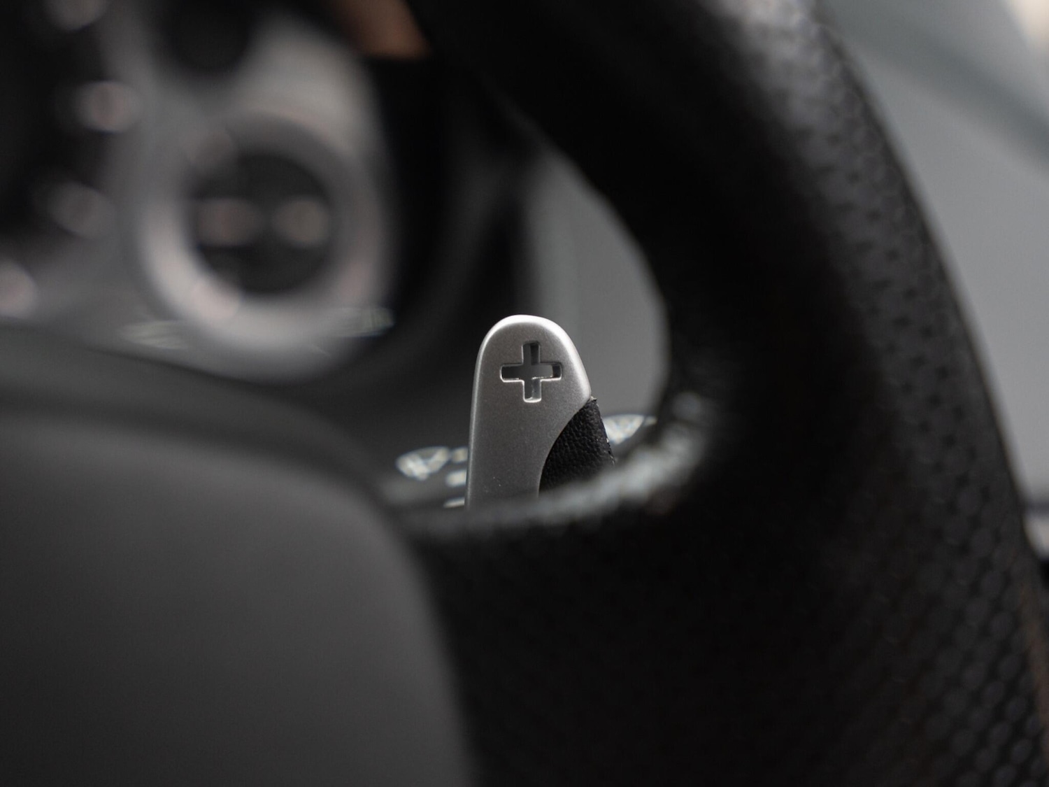 Used Aston Martin Vantage 2015 for sale - 76988644: Photo 49