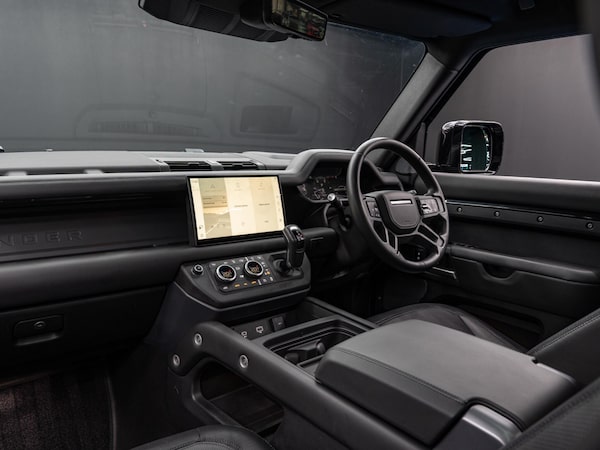 Used Land Rover Defender 110 2023 for sale - 76085143: Photo 12