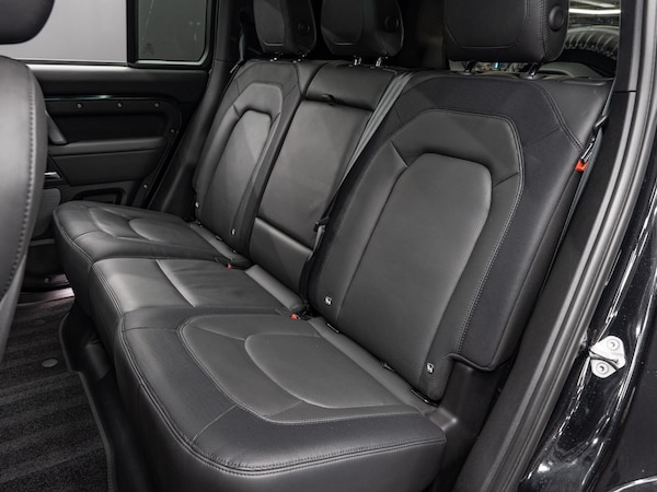 Used Land Rover Defender 110 2023 for sale - 76085143: Photo 20
