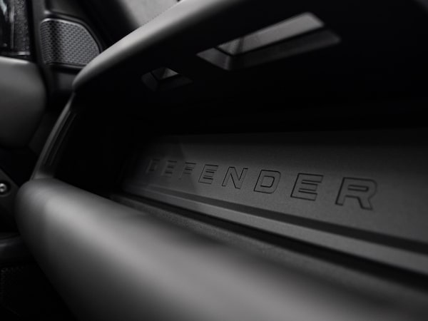 Used Land Rover Defender 110 2023 for sale - 76085143: Photo 63