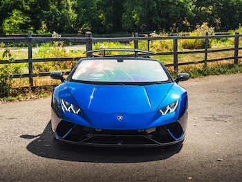 Used Lamborghini Huracan 2018 for sale - 79540446: Photo