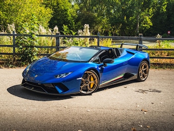 Used Lamborghini Huracan 2018 for sale - 79540446: Photo
