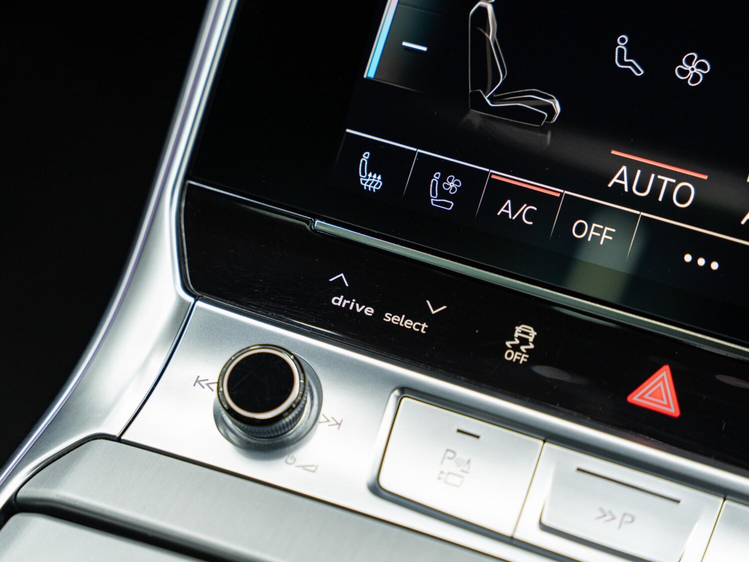 Used Audi RS6 Avant 2024 for sale - 77091033: Photo 30