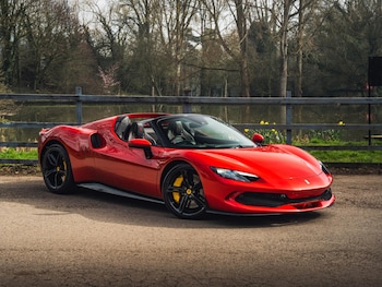 Used Ferrari 296 GTS 2023 for sale - 77939636: Photo