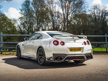 Used Nissan GT-R 2020 for sale - 79472328: Photo