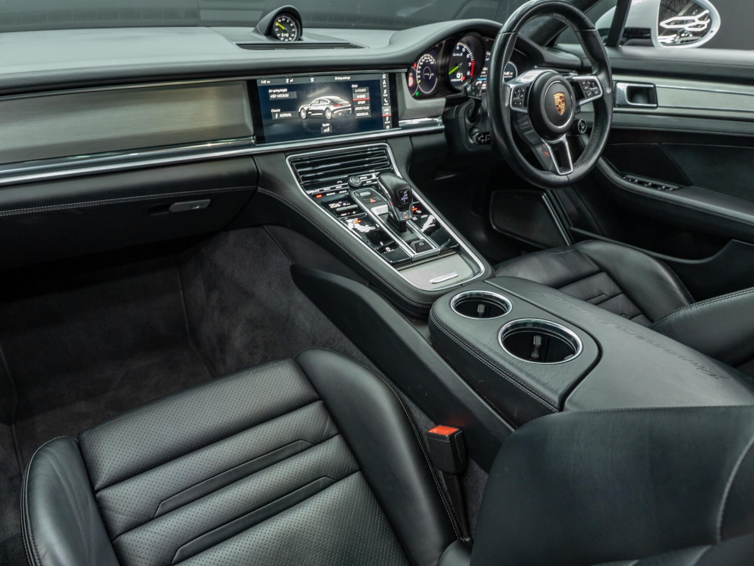 Used Porsche Panamera 2017 for sale - 77754039: Photo 12