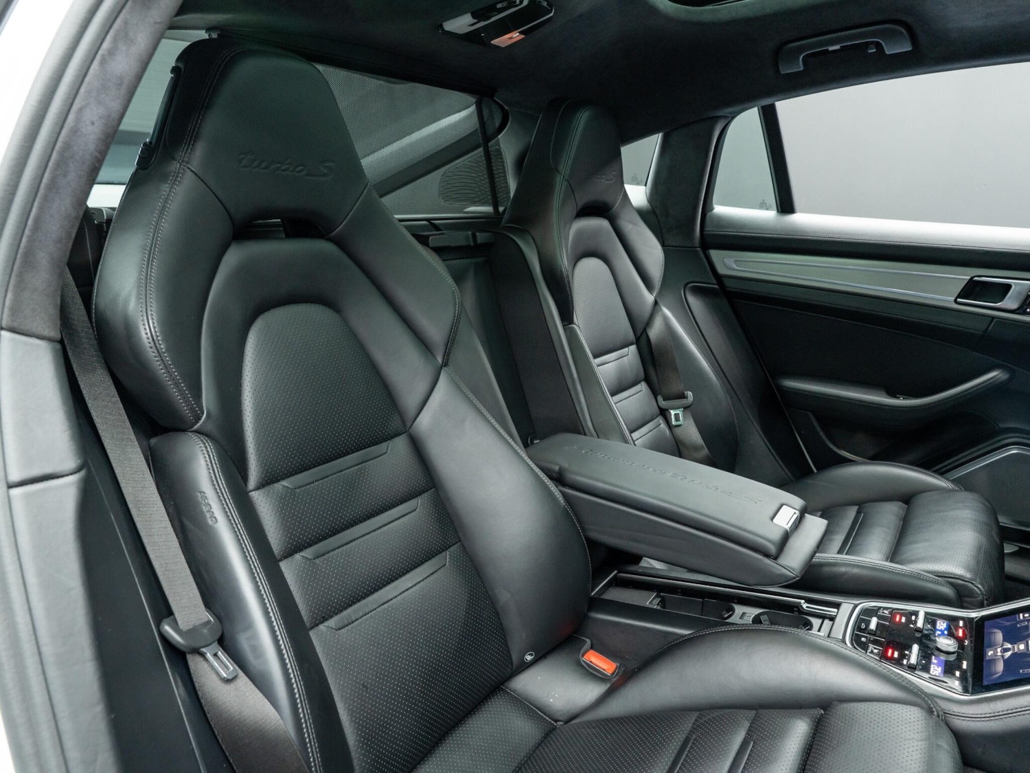 Used Porsche Panamera 2017 for sale - 77754039: Photo 16