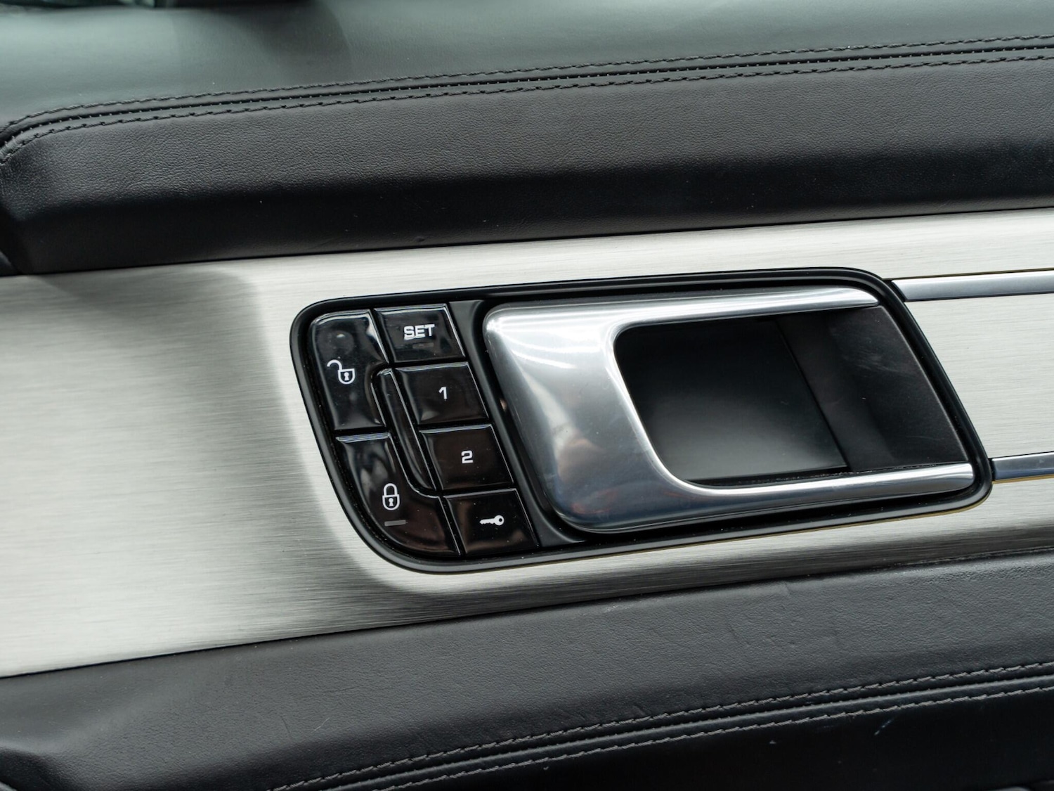 Used Porsche Panamera 2017 for sale - 77754039: Photo 23