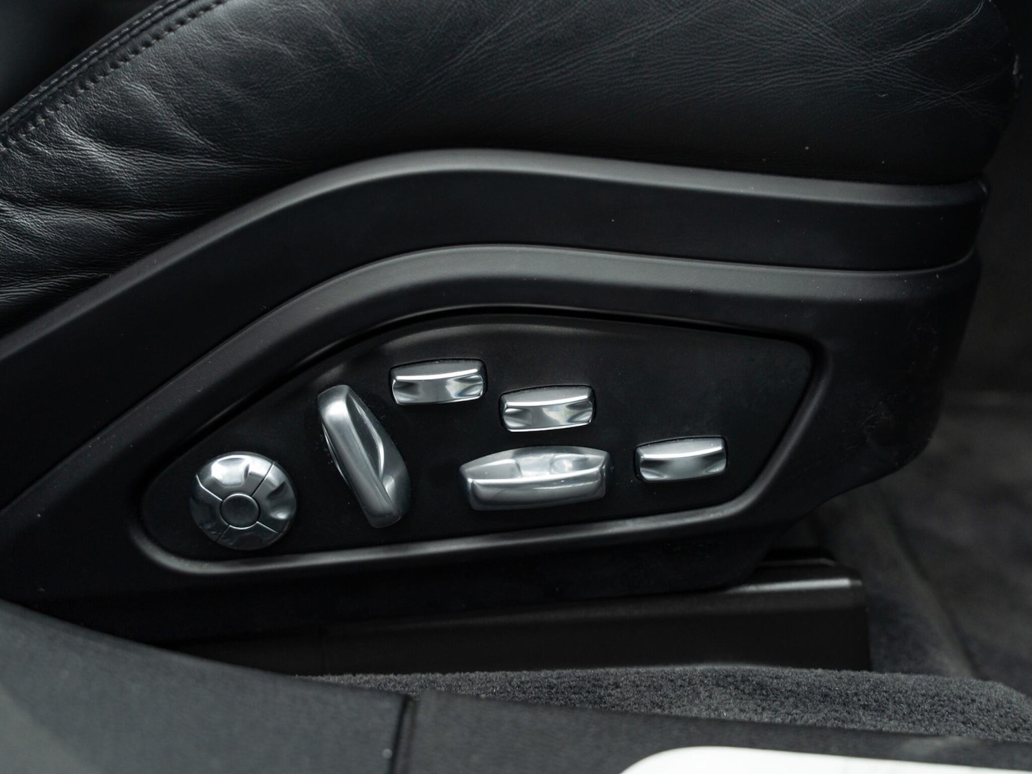 Used Porsche Panamera 2017 for sale - 77754039: Photo 24