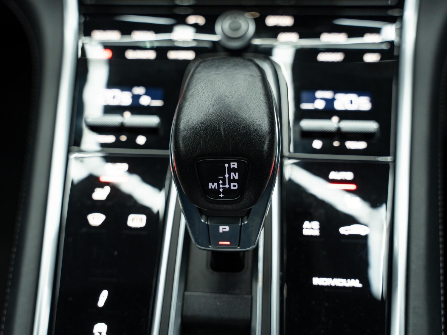 Used Porsche Panamera 2017 for sale - 77754039: Photo 28