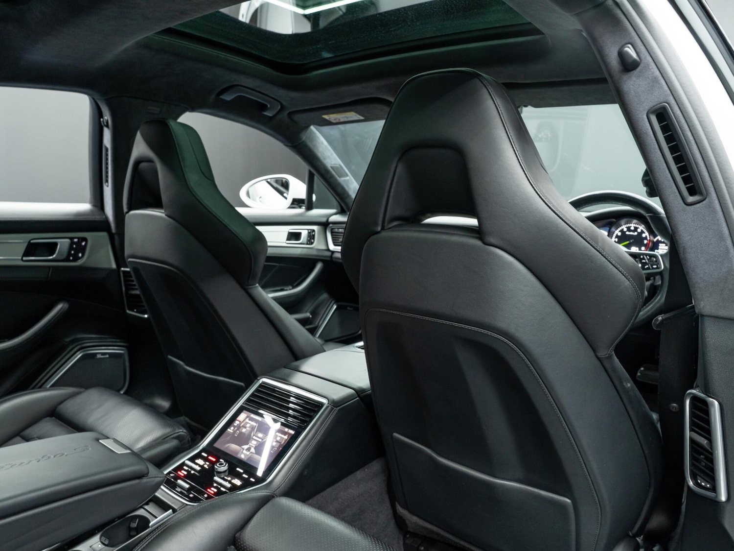 Used Porsche Panamera 2017 for sale - 77754039: Photo 46