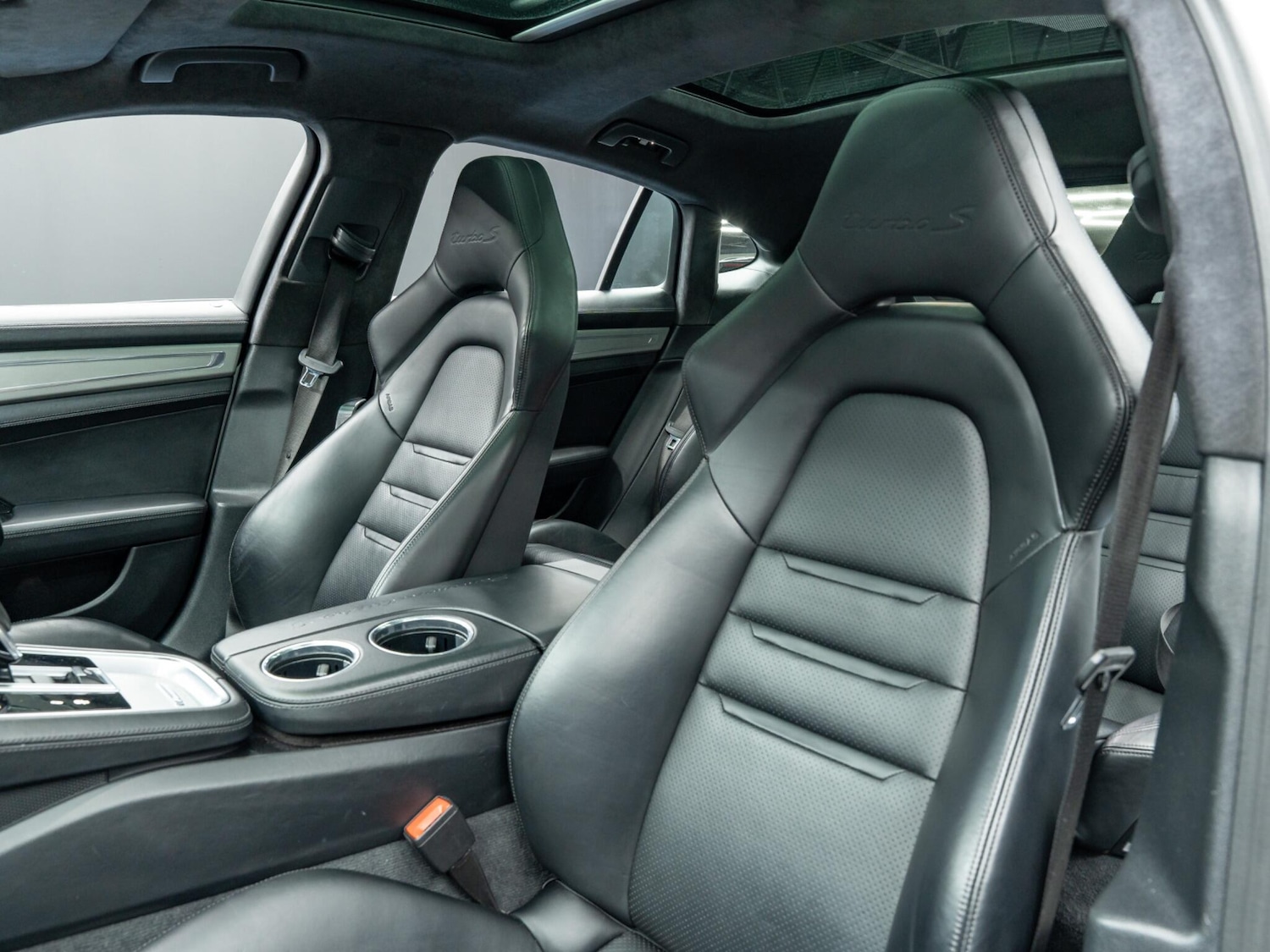 Used Porsche Panamera 2017 for sale - 77754039: Photo 47