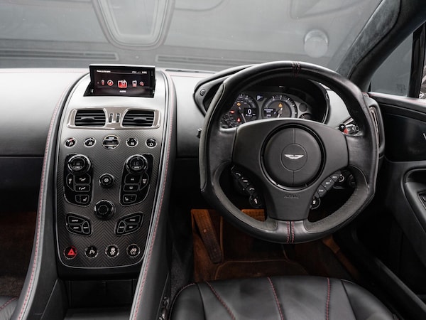 Used Aston Martin Vanquish for sale - 76326930: Photo 13