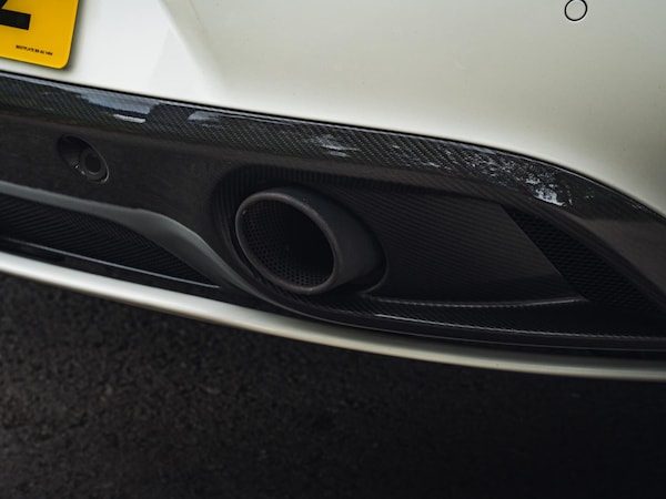Used Aston Martin Vanquish for sale - 76326930: Photo 16