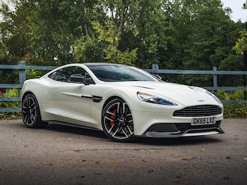 (65) - 6.0 V12 Carbon Edition White T-TronIII Euro 6 2dr