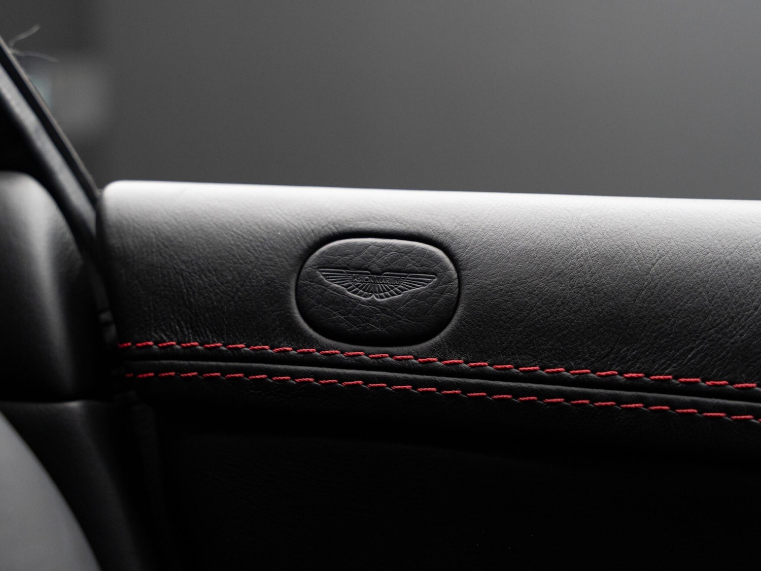 Used Aston Martin Vanquish 2015 for sale - 76326930: Photo 21