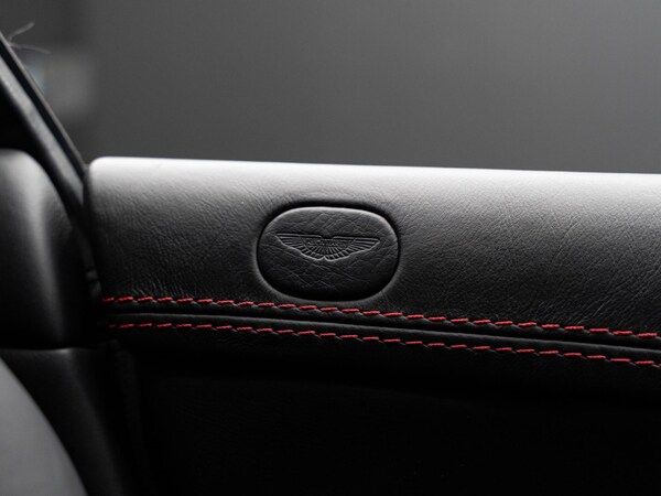 Used Aston Martin Vanquish for sale - 76326930: Photo 21