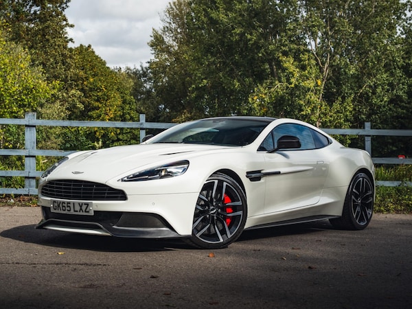 Used Aston Martin Vanquish for sale - 76326930: Photo 2