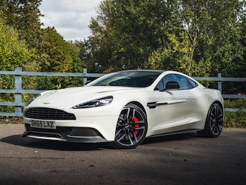 Used Aston Martin Vanquish for sale - 76326930: Photo 2