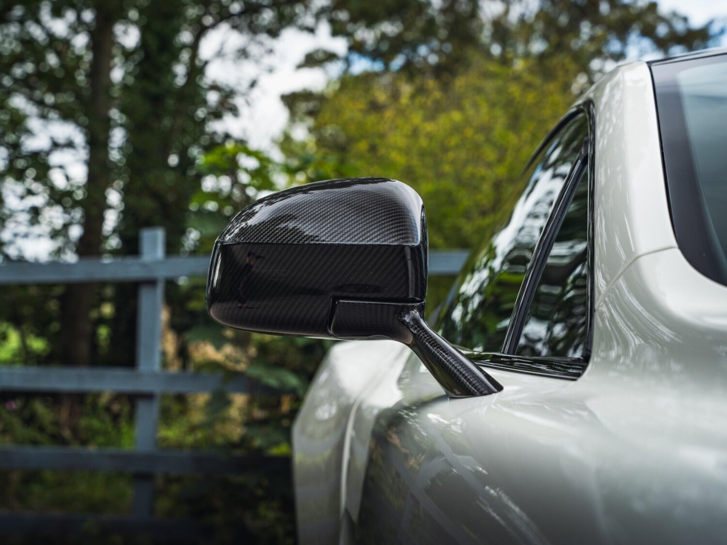 Used Aston Martin Vanquish 2015 for sale - 76326930: Photo 31