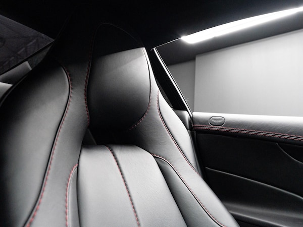Used Aston Martin Vanquish for sale - 76326930: Photo 51