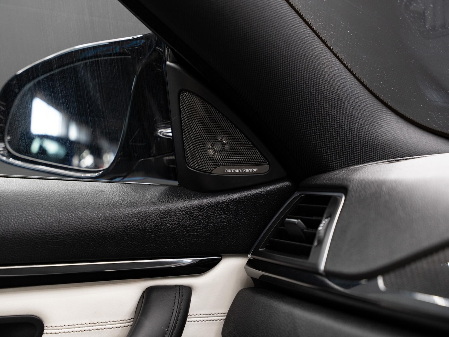 Used BMW M4 2020 for sale - 77108849: Photo 30