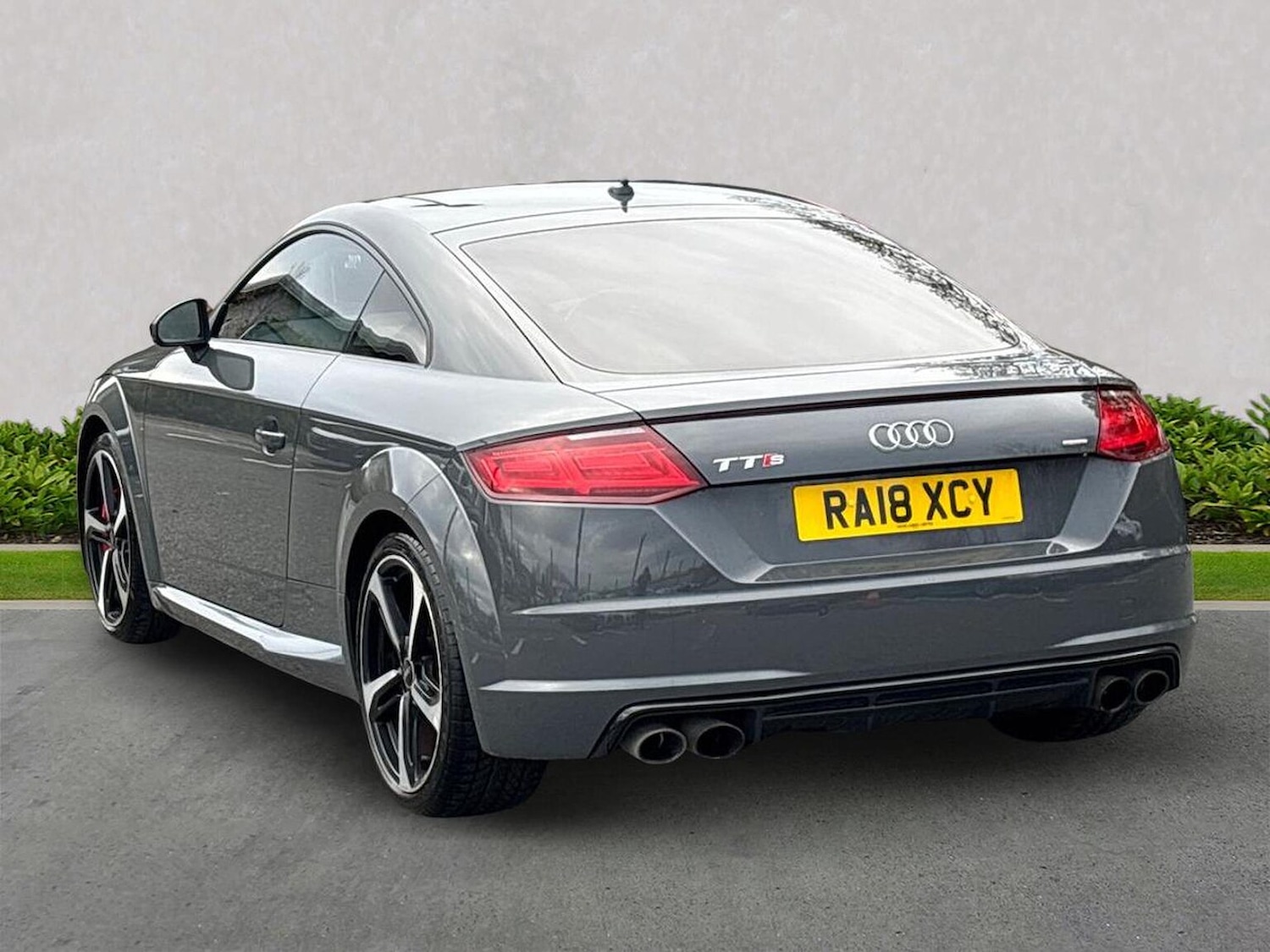 Used Audi TT 2018 for sale - 76559858: Photo 2