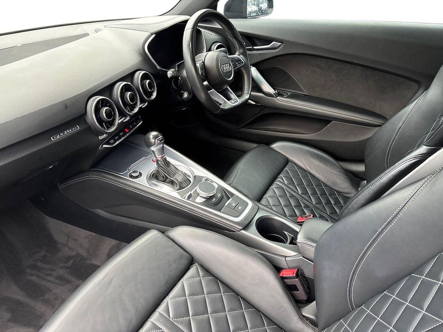 Used Audi TT 2018 for sale - 76559858: Photo 7