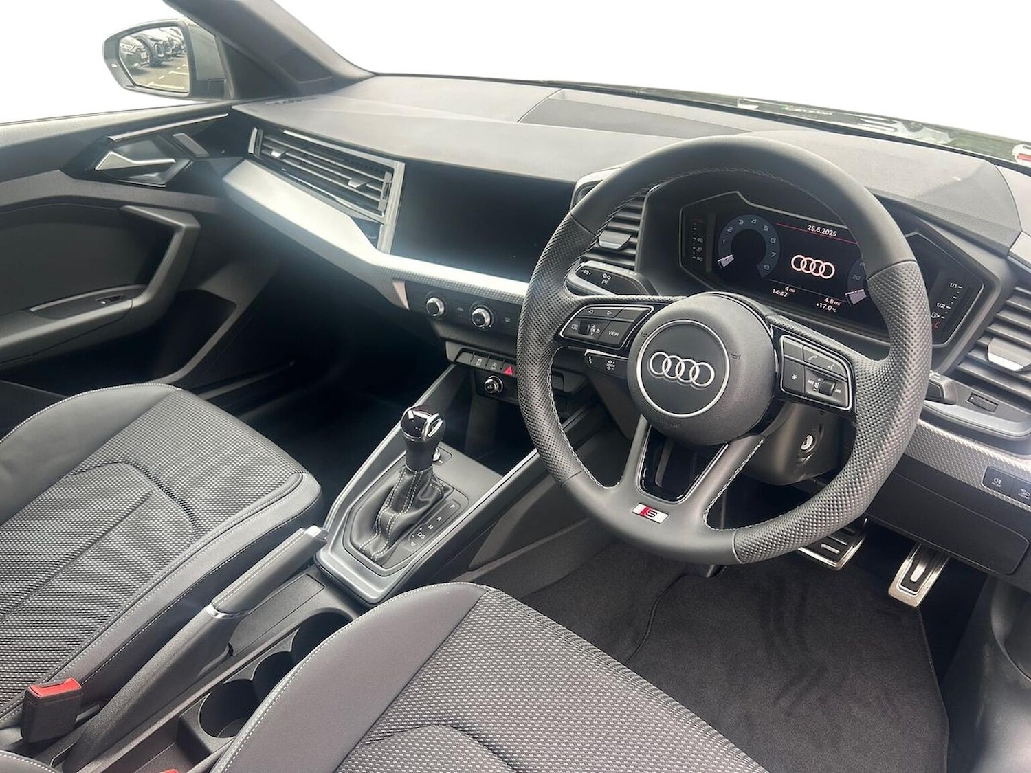 Used Audi A1 2025 for sale - 76931639: Photo 15