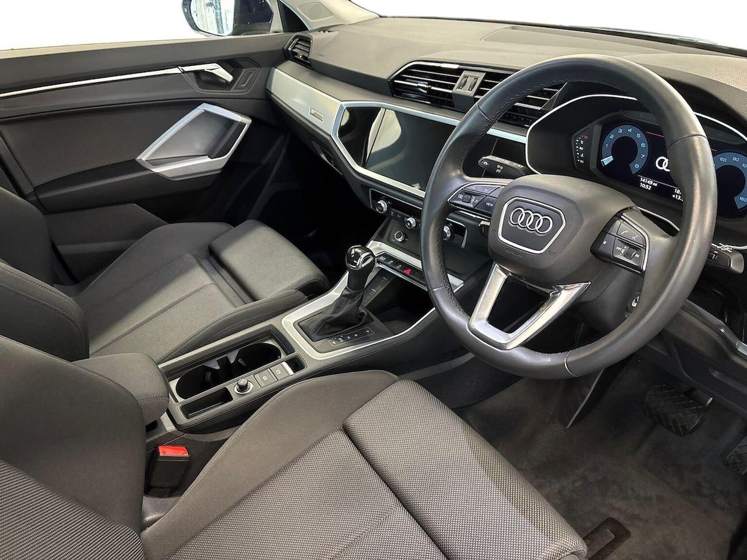 Used Audi Q3 2022 for sale - 76193232: Photo 15