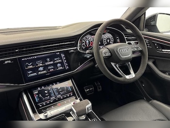 Used Audi RS Q8 2024 for sale - 76741123: Photo