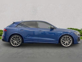 Used Audi RS Q8 2024 for sale - 76741123: Photo