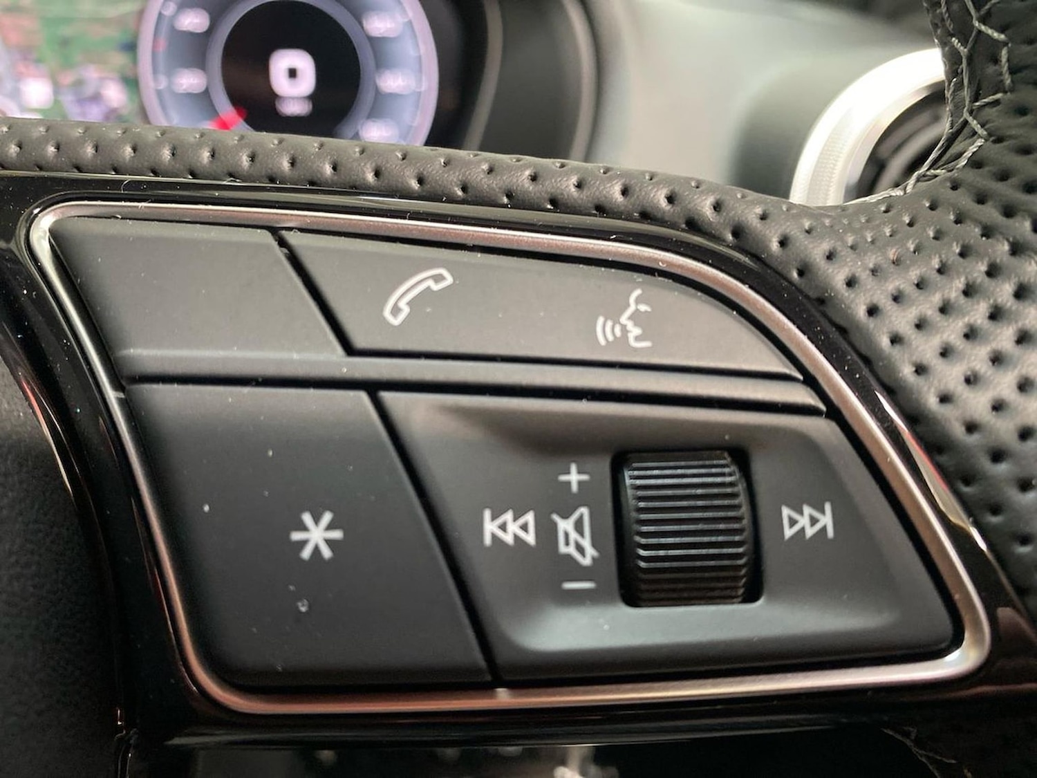 Used Audi Q2 2025 for sale - 76521022: Photo 26