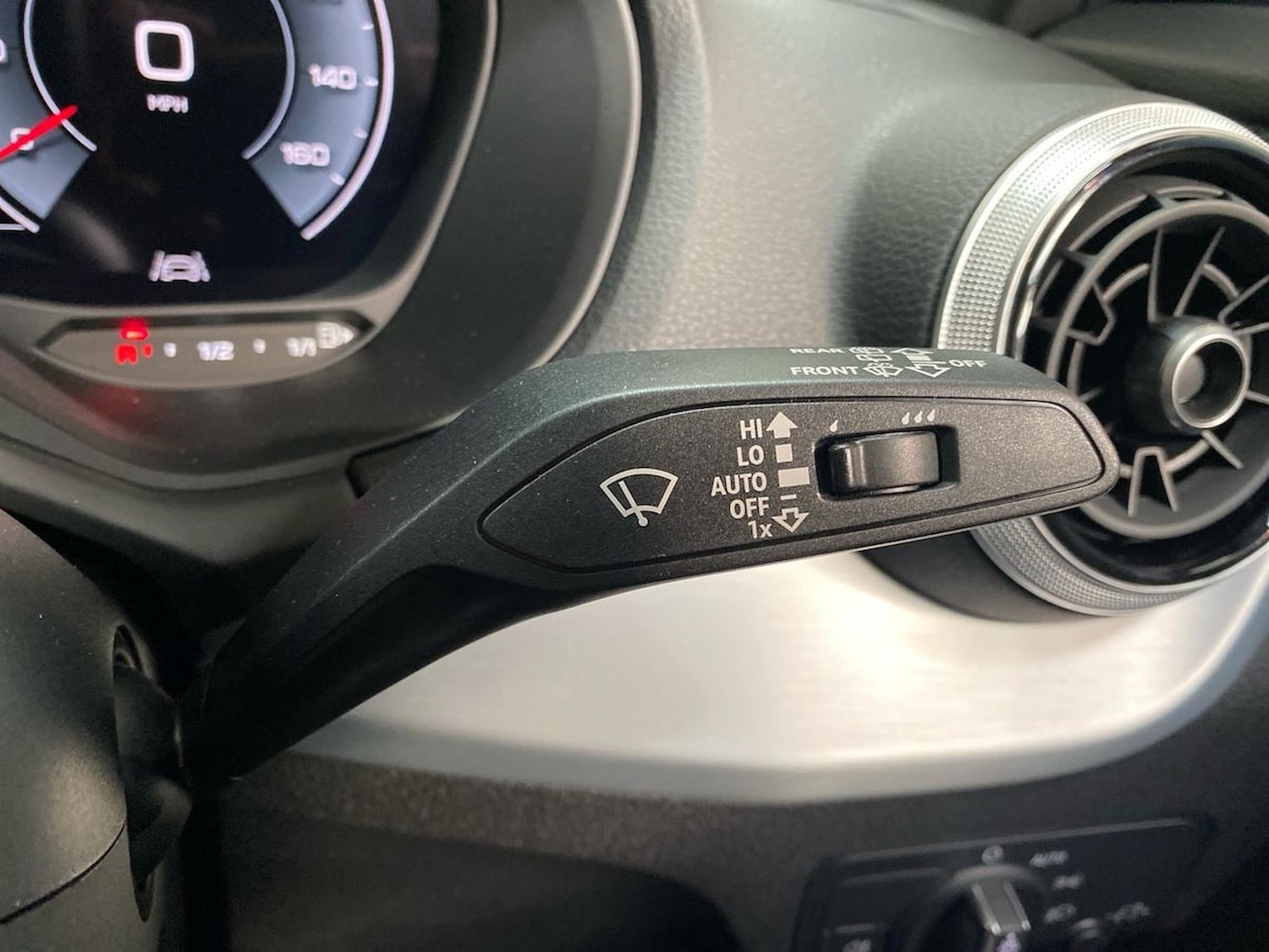 Used Audi Q2 2025 for sale - 76521022: Photo 28