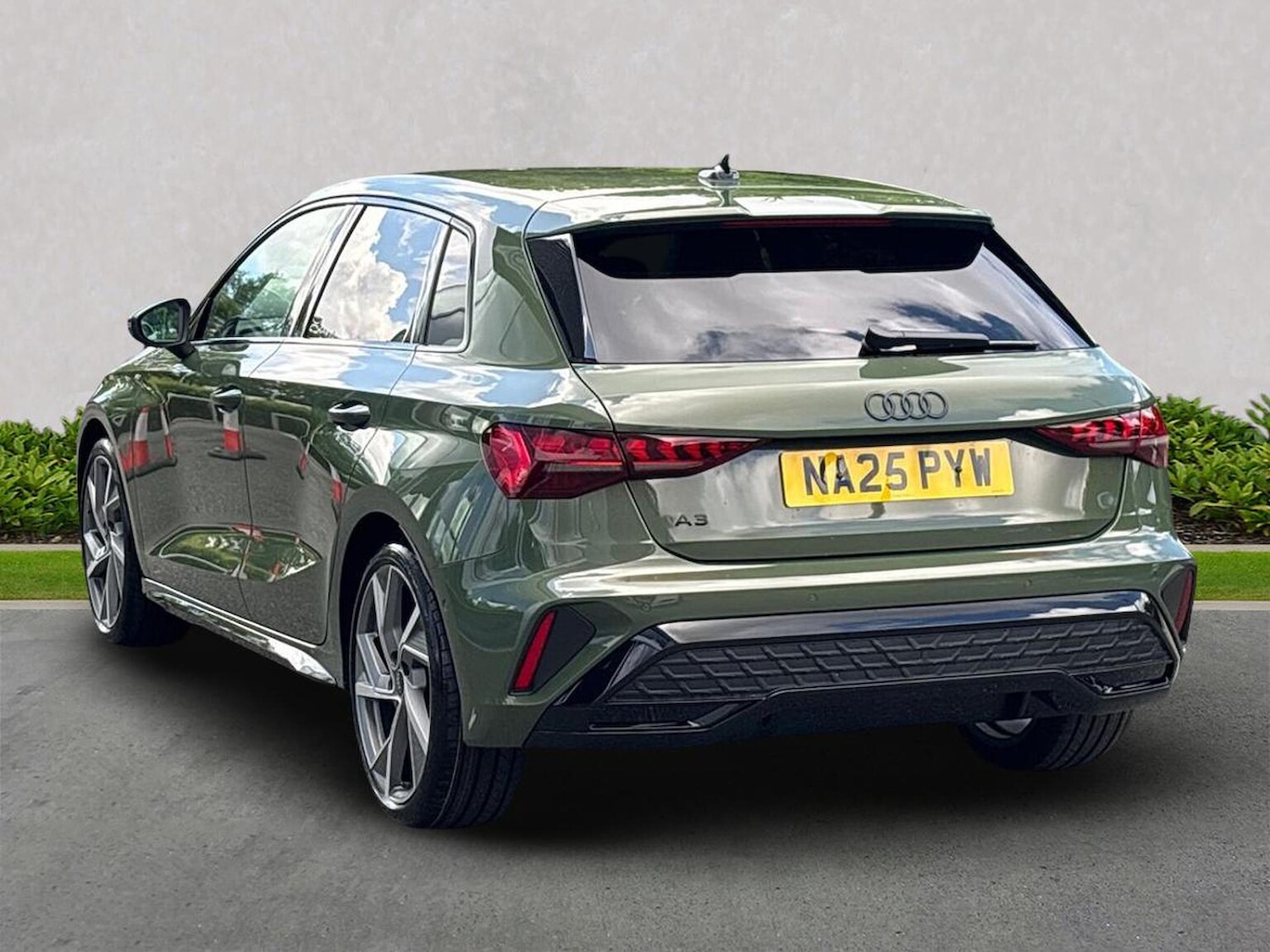 Used Audi A3 2025 for sale - 76663040: Photo 2