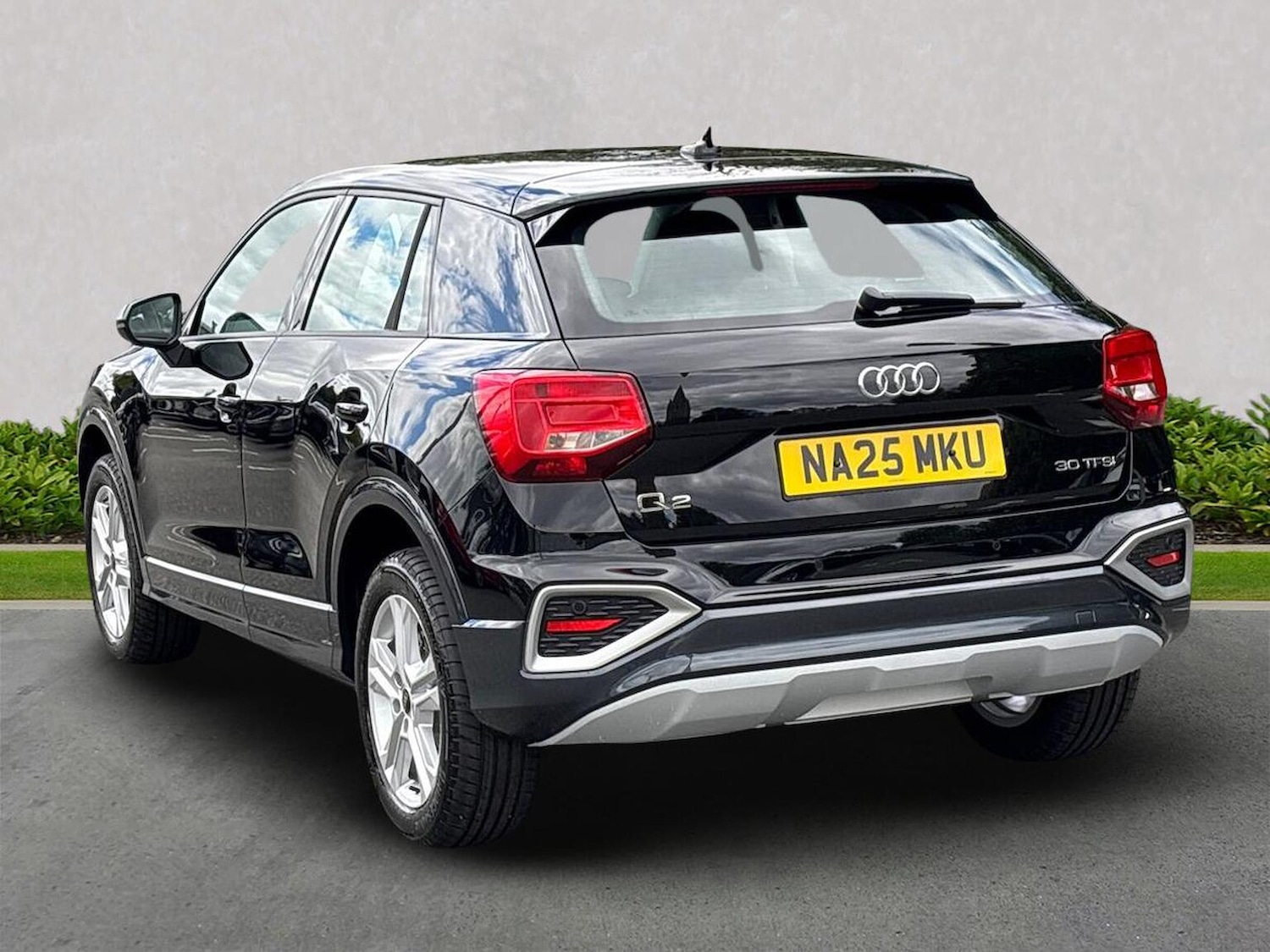 Used Audi Q2 2025 for sale - 77003669: Photo 2