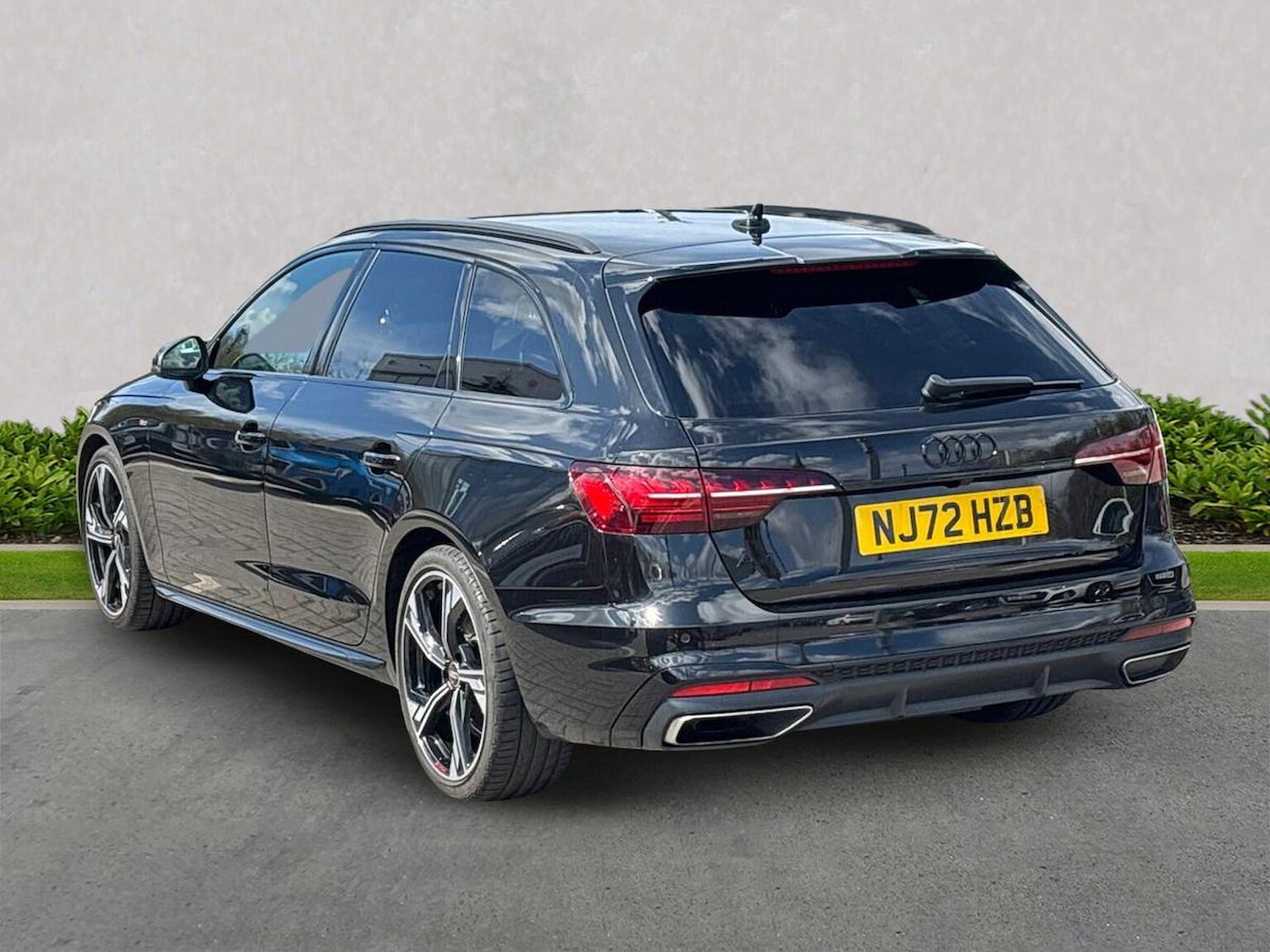 Used Audi A4 2022 for sale - 78193636: Photo 2