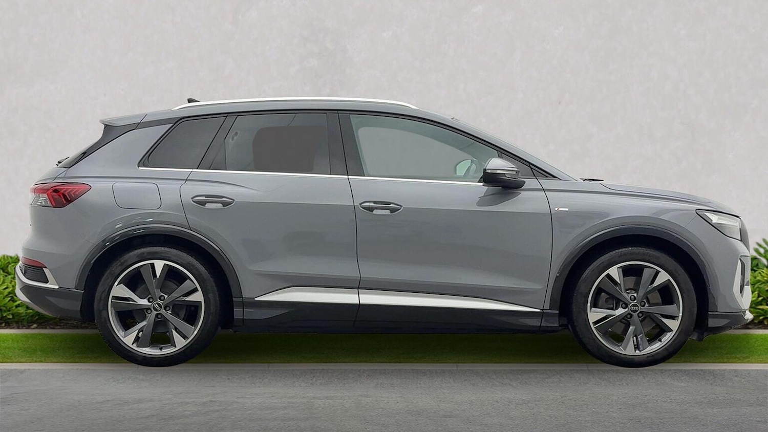 Used Audi Q4 e-tron 2022 for sale - 76391754: Photo 3