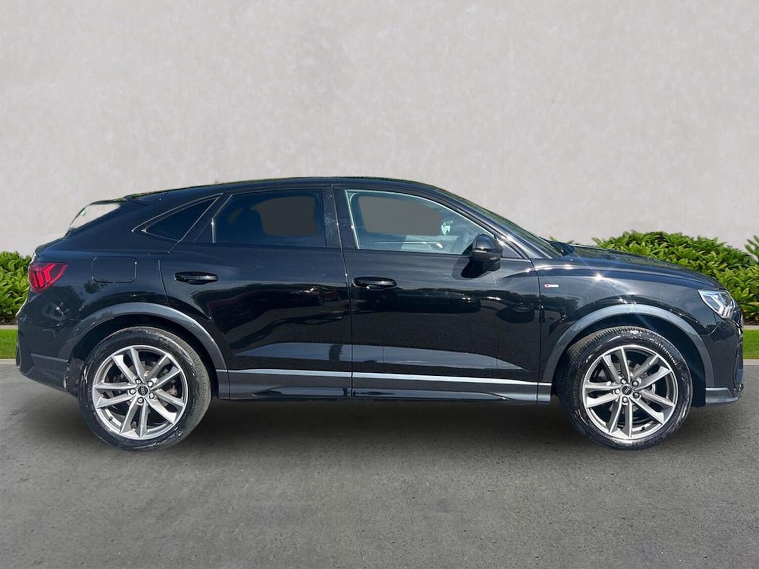 Used Audi Q3 2022 for sale - 76114246: Photo 19