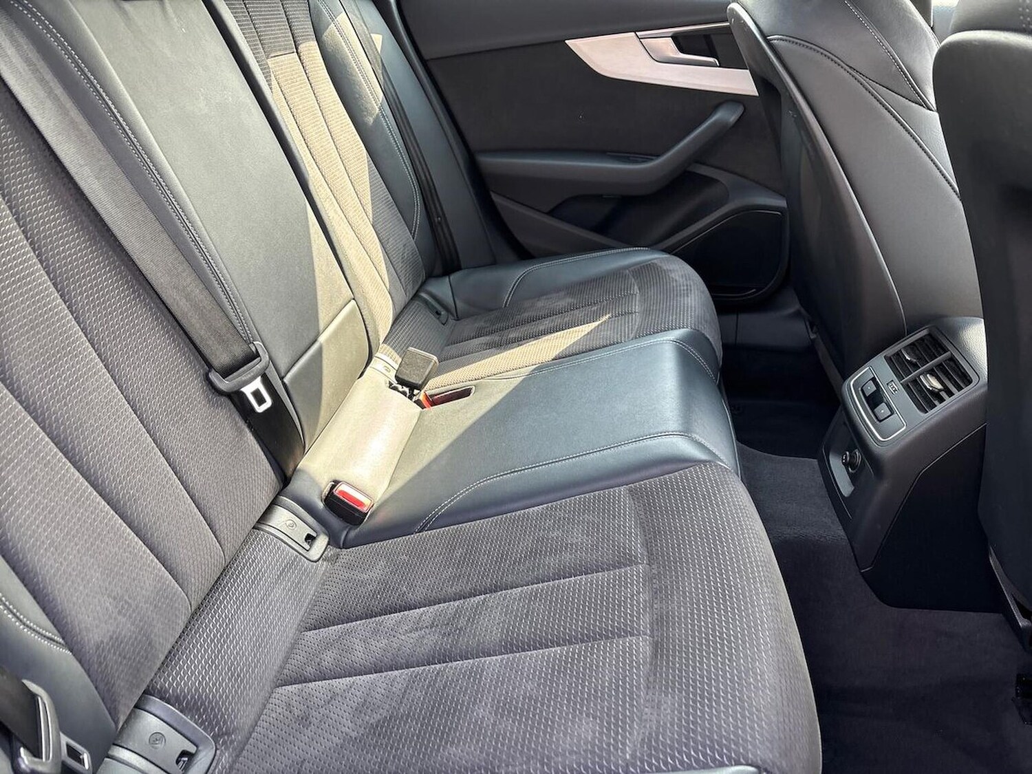 Used Audi A4 2019 for sale - 78193624: Photo 16