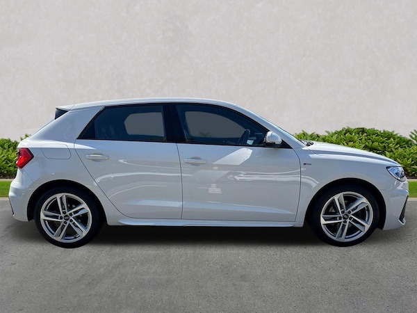Used Audi A1 2023 for sale - 75714103: Photo 3