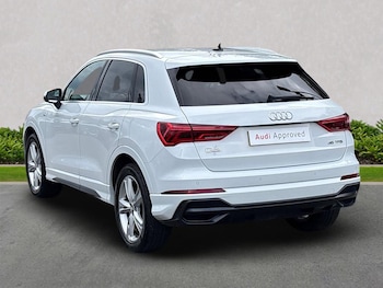 Used Audi Q3 2019 for sale - 76157250: Photo 2