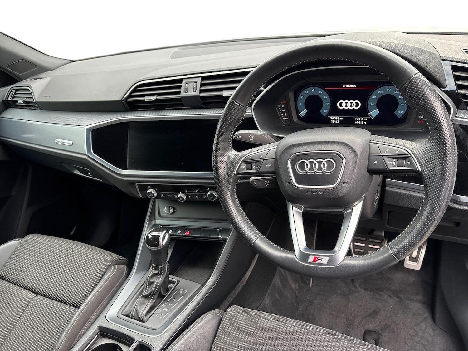 Used Audi Q3 2019 for sale - 76157250: Photo 8
