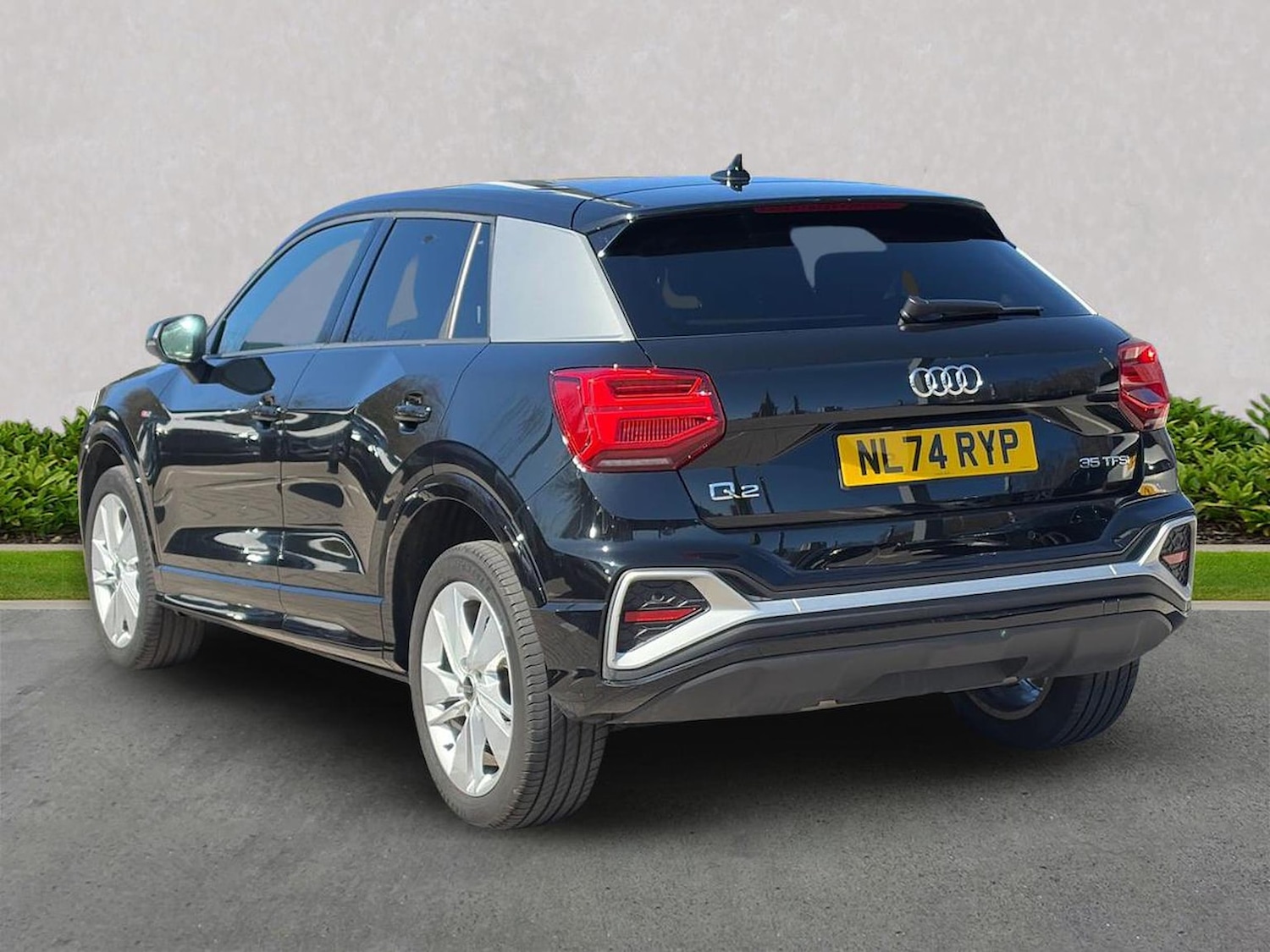 Used Audi Q2 2024 for sale - 78193656: Photo 2