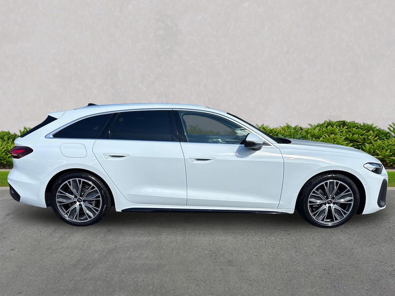 Used Audi A5 2025 for sale - 76794916: Photo 3