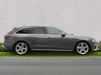 Used Audi A4 2024 for sale - 79083231: Photo