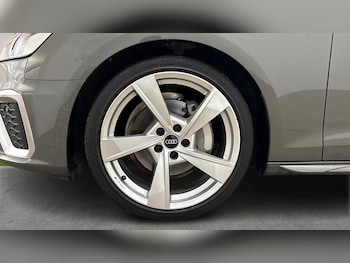 Used Audi A4 2024 for sale - 79083231: Photo